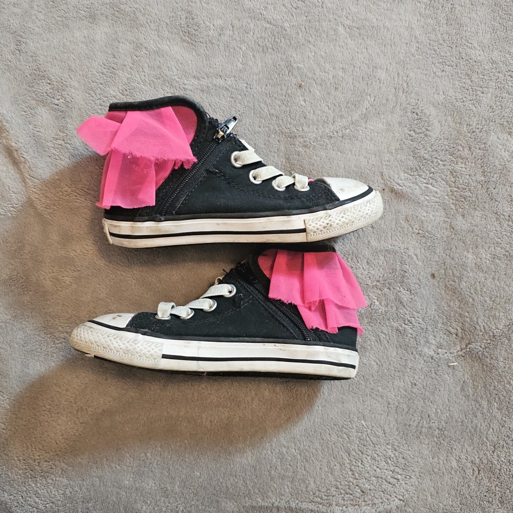 Converse All Stars Hi-Tops Pink Ribbon  Ruffle Design Black Infant Size 9